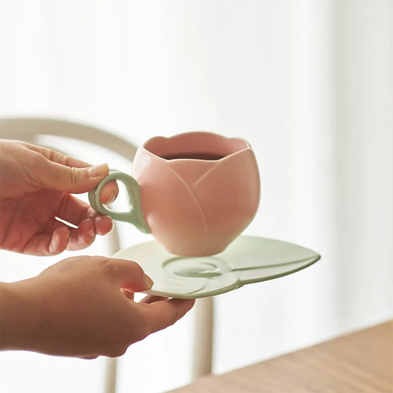 Belle Cup Saucer Set